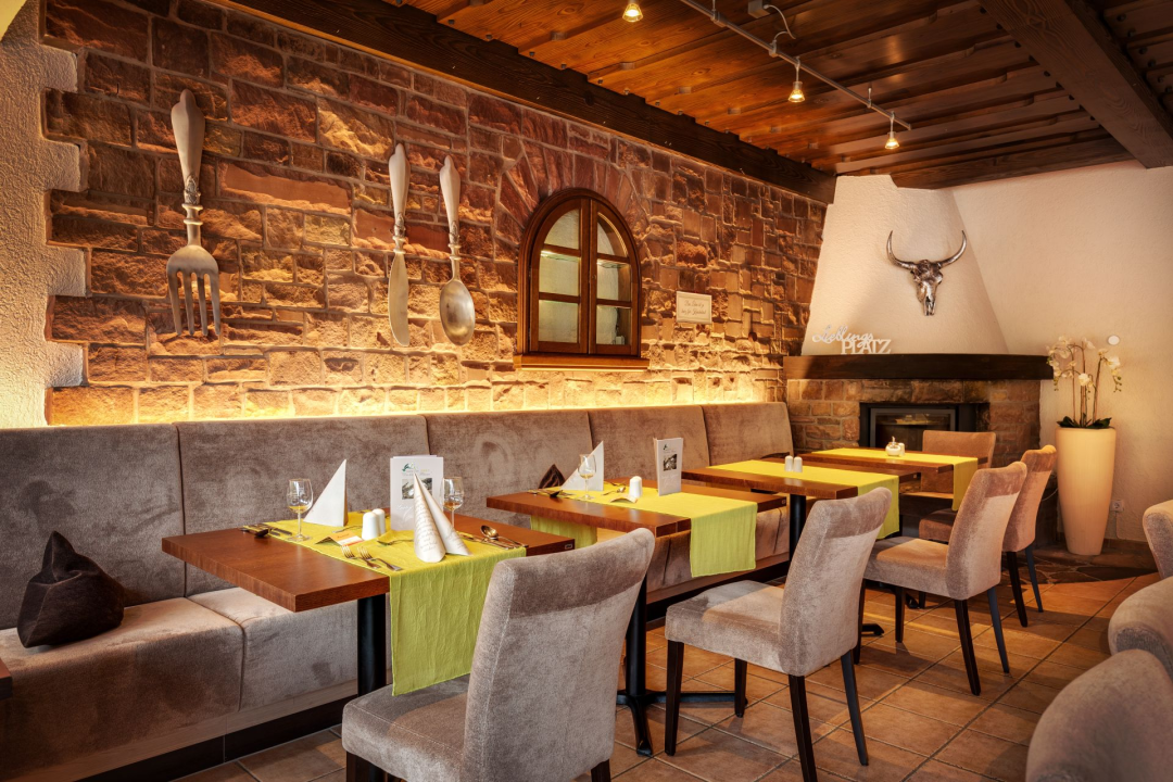 Midweek-Sommer in der Pfalz 5 Übern. für 2 Pers./DZ im Hotel Die kleine Blume