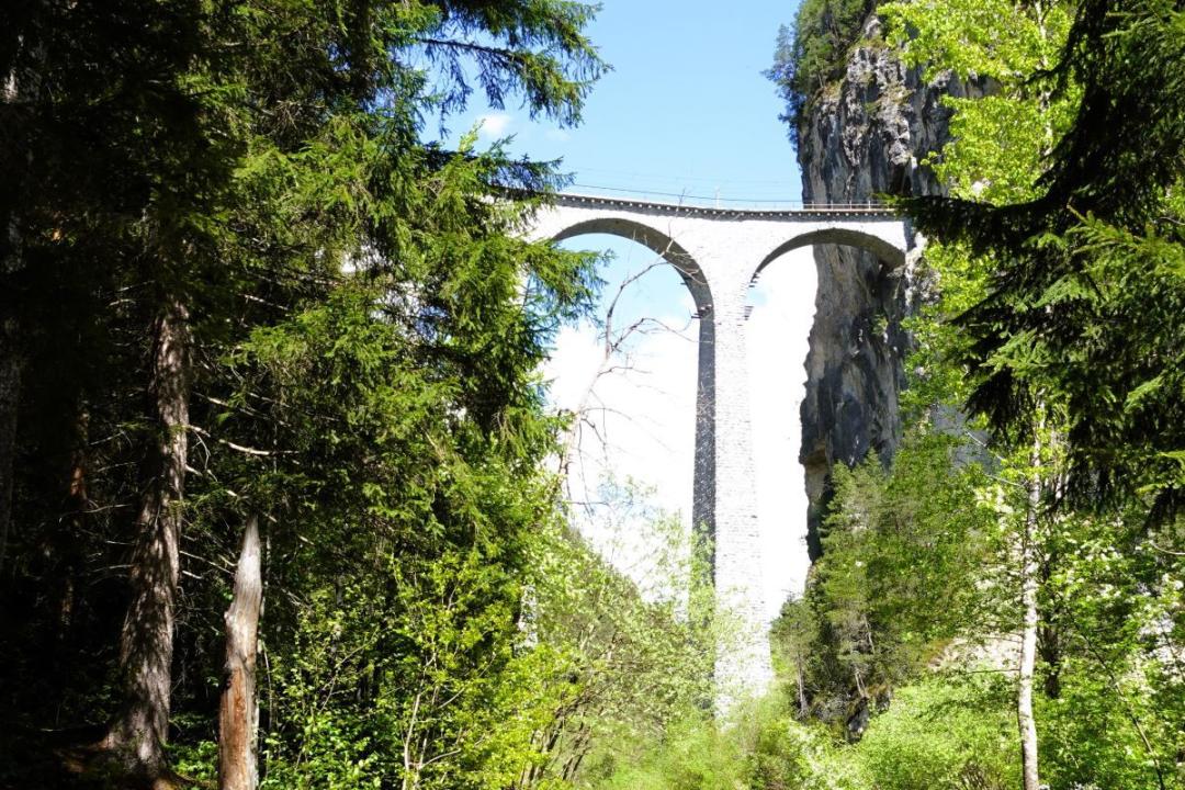 6 Tage in der Schweiz mit wunderbaren Ausflügen - für 2 Personen