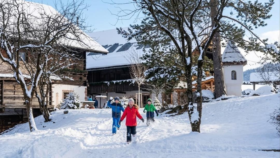Weihnachtsdorf SCHÖNLEITN Deluxe