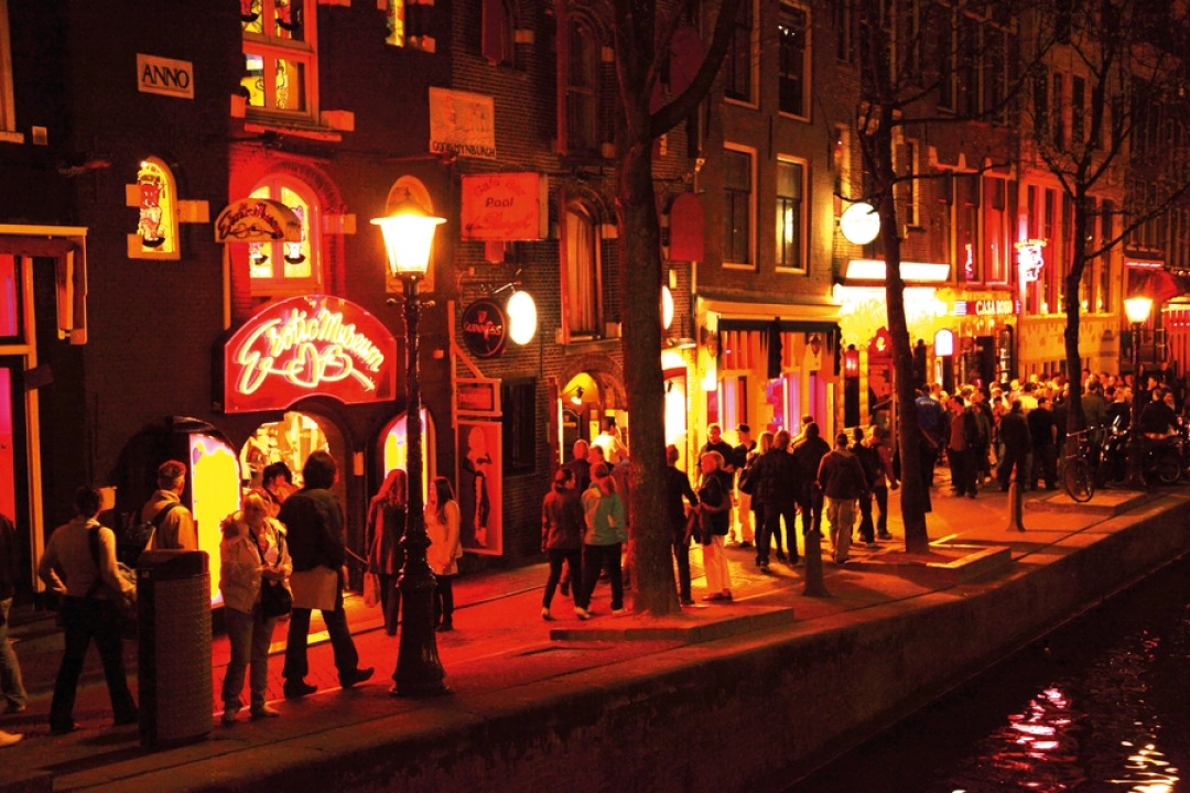 Partykreuzfahrt Düsseldorf-Amsterdam für 2 Personen 20.11. - 22.11.2026