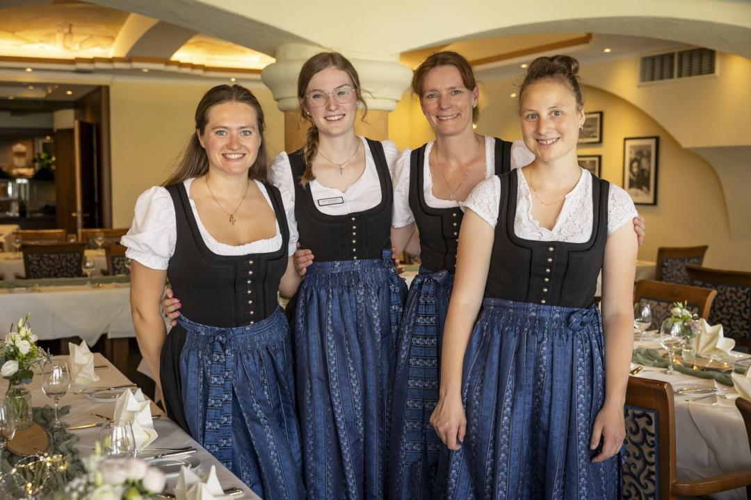 Gutschein für 3 Nächte im großzügigen Alpen Chalet für 2 Personen im Parkhotel Wallgau